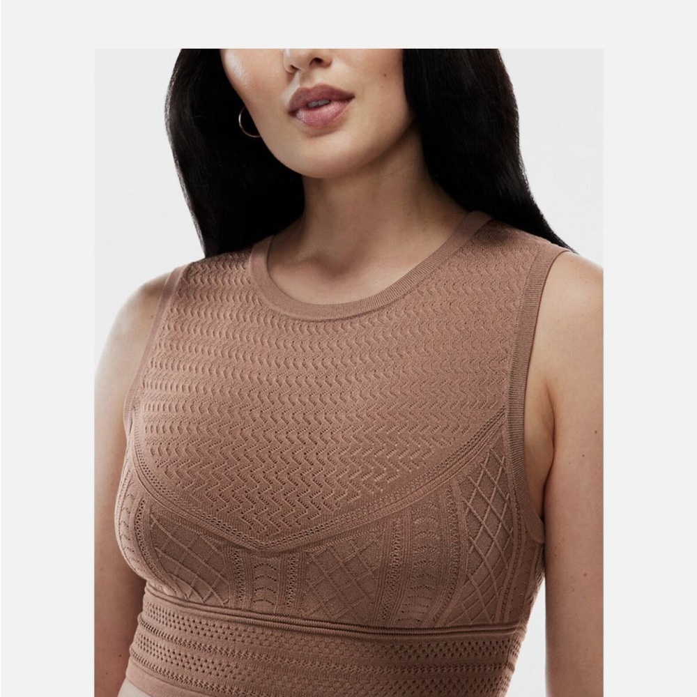 Aritzia Textured Knit Tank Top in Dusty Rose